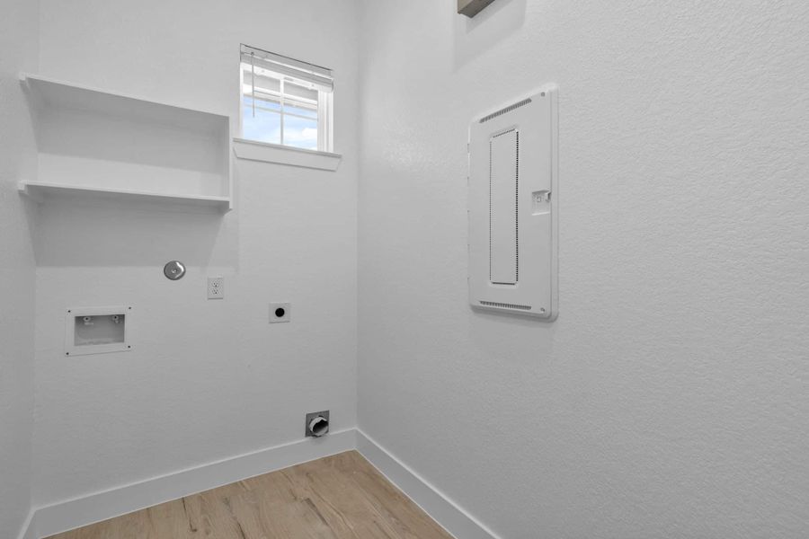 Spacious, unfurnished interior of a new home in The Woodlands Hills, Willis (Image 44). Spacious, unfurnished interior of a new home in The Woodlands Hills, Willis (Image 44).