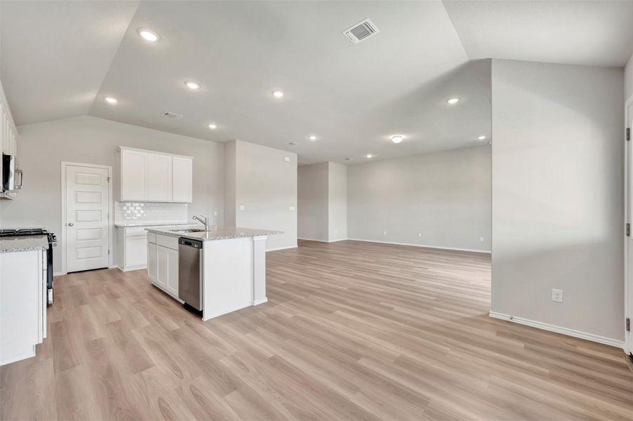 Spacious, unfurnished interior of a new home in Carillon, Manor (Image 16).