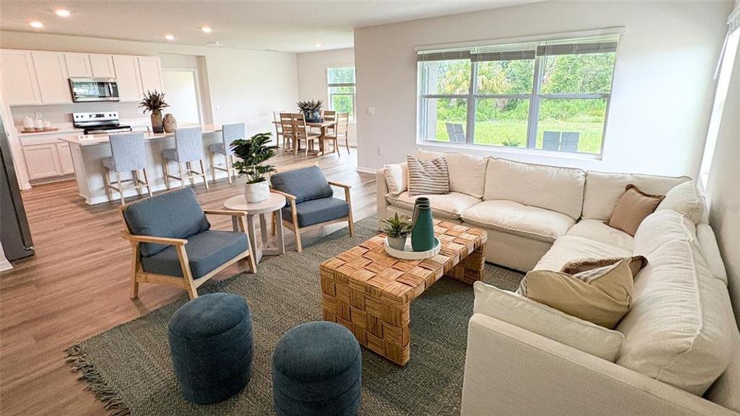 Furnished interior view inside a new home in Oakfield Lakes, Parrish (Image 5). Furnished interior view inside a new home in Oakfield Lakes, Parrish (Image 5).