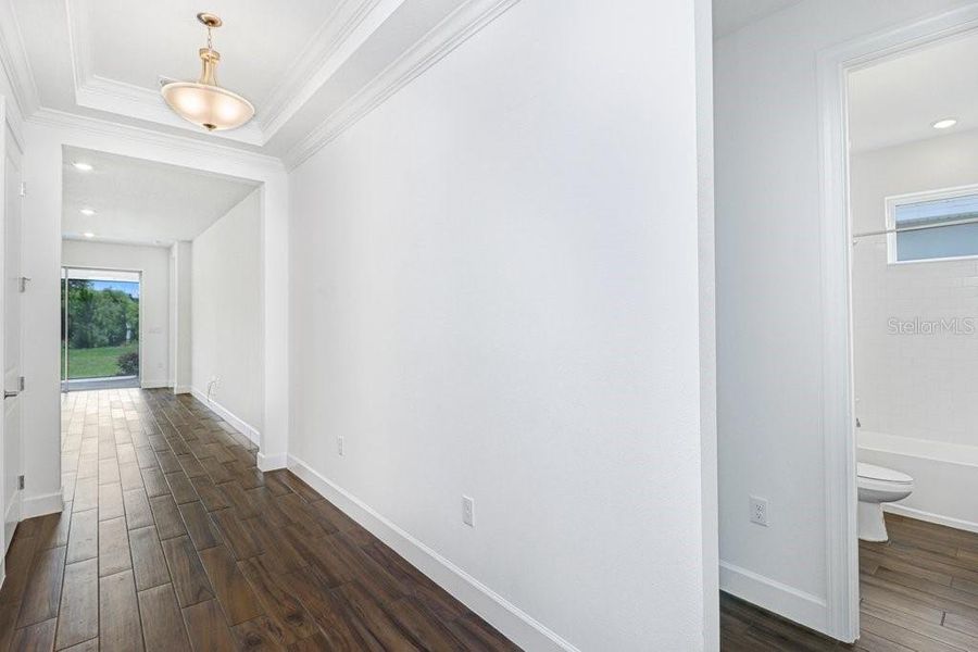 Spacious, unfurnished interior of a new home in Esplanade at Artisan Lakes, Palmetto (Image 31).