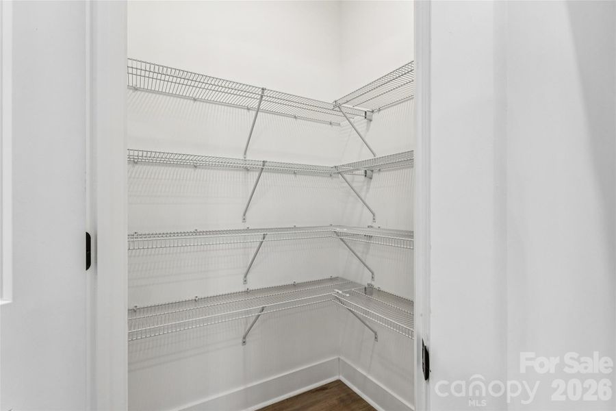 Spacious, unfurnished interior of a new home in , Harrisburg (Image 24).