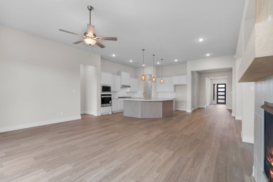 New Home in Manvel, TX.  - Slide 9