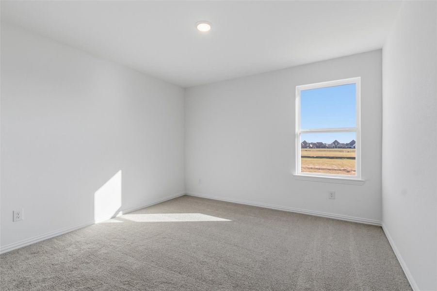 Spacious, unfurnished interior of a new home in Oakwood Estates, Waller (Image 26).