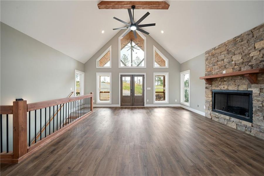 Spacious, unfurnished interior of a new home in , Talking Rock (Image 44).