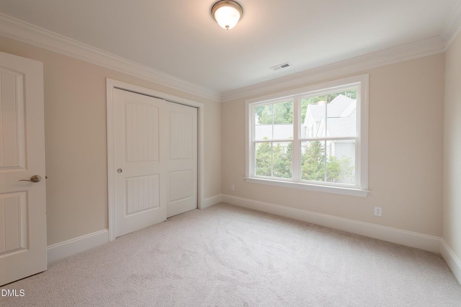 060_Bedroom 060_Bedroom