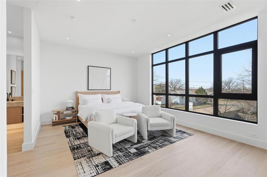 Furnished interior view inside a new home in , Dallas (Image 16). Furnished interior view inside a new home in , Dallas (Image 16).