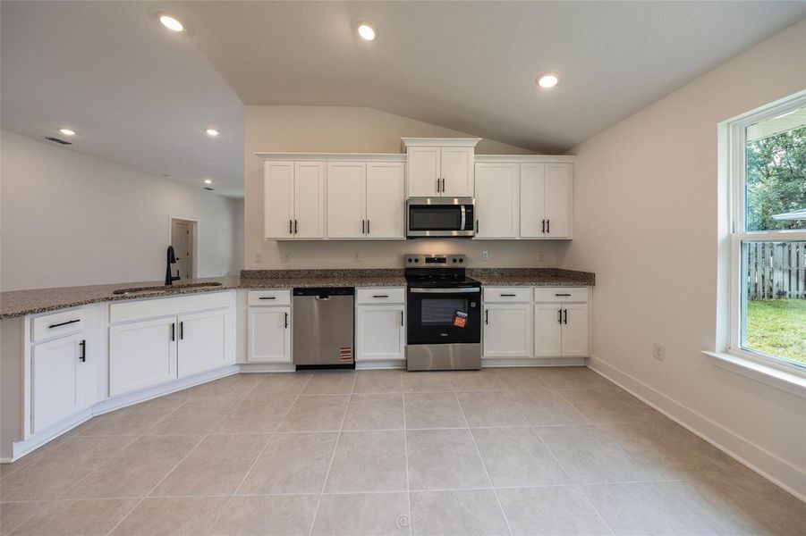 Furnished interior view inside a new home in Palm Coast, Palm Coast (Image 6).