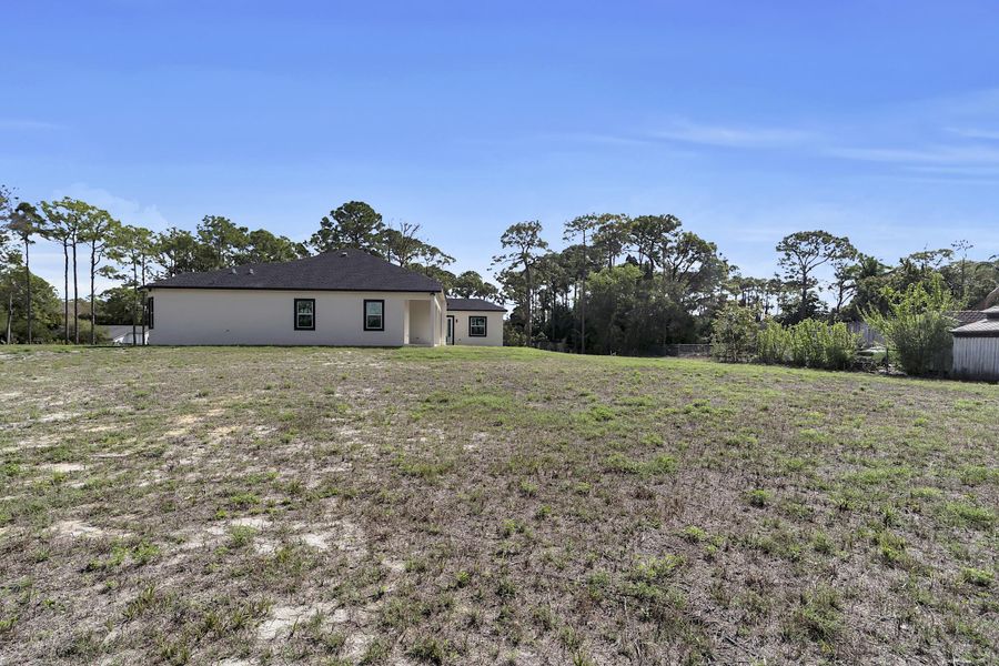 15174 69th Ct N. Loxahatchee 33470 -