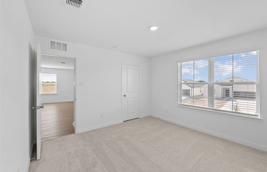 Spacious, unfurnished interior of a new home in Skyview, Belton (Image 16). Spacious, unfurnished interior of a new home in Skyview, Belton (Image 16).
