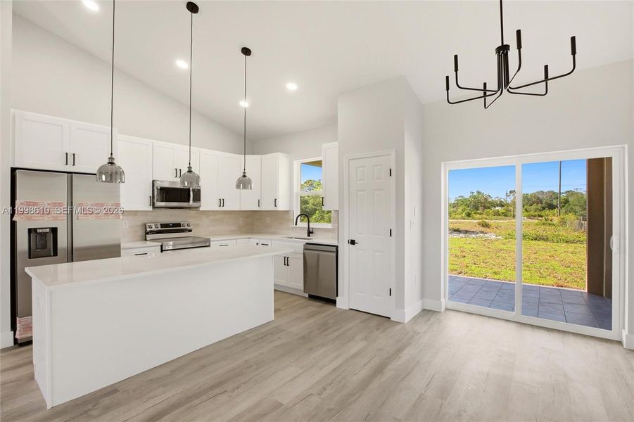 Furnished interior view inside a new home in , Lake Placid (Image 7).