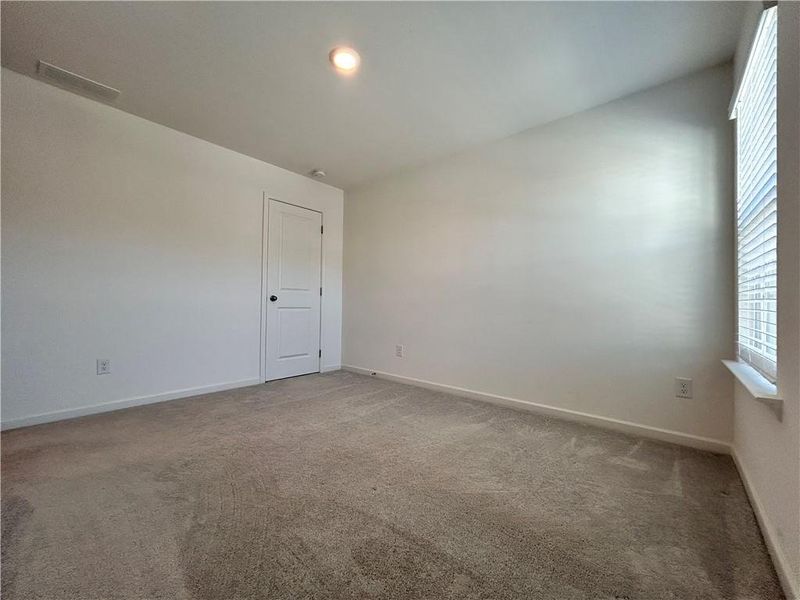 Spacious, unfurnished interior of a new home in , Suwanee (Image 21).