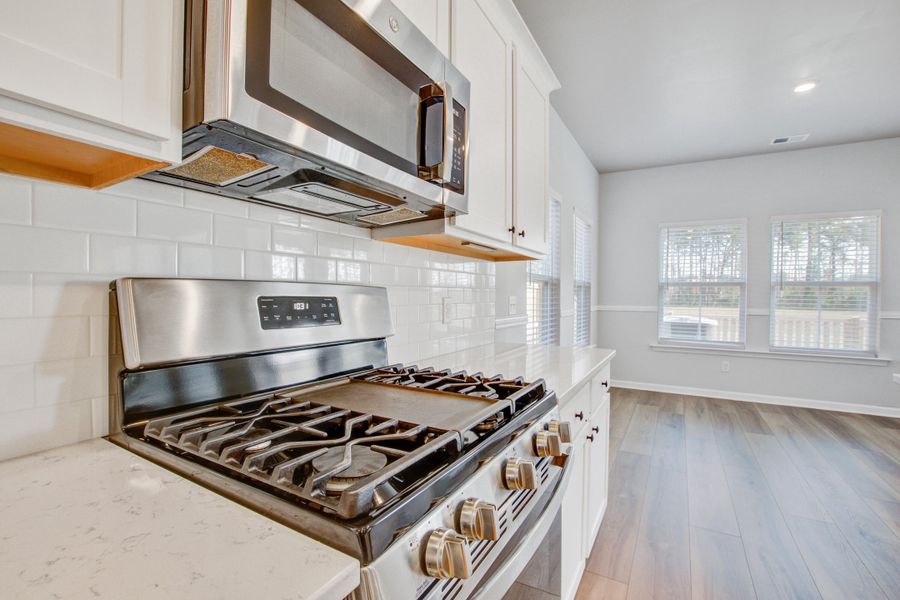 Image 42 of a home in .