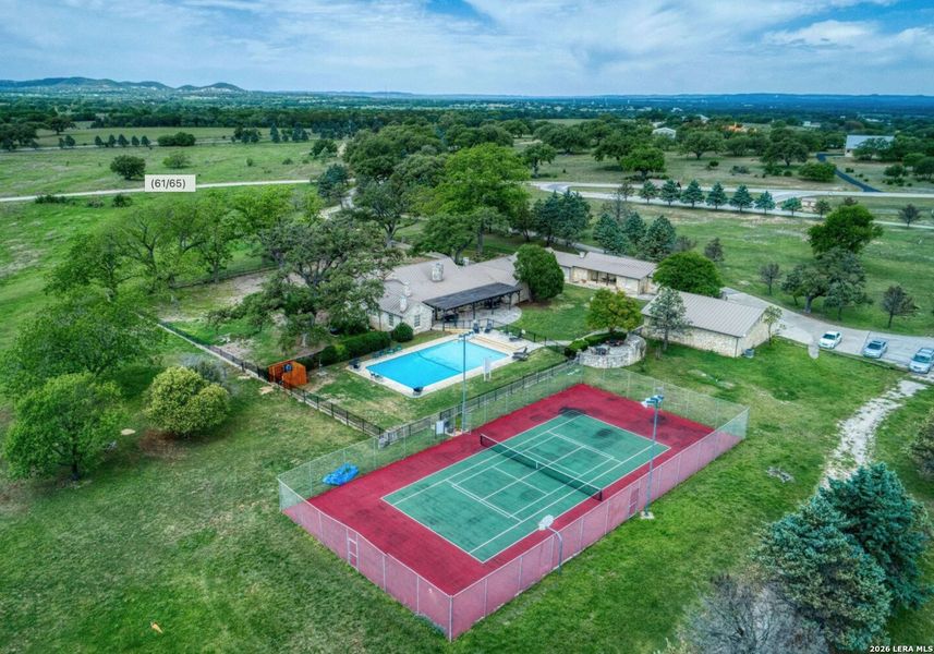 Community amenities in , Bandera (Image 27).