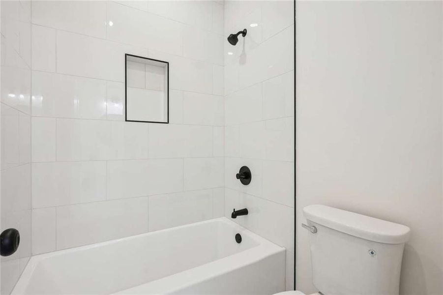 Image 32 of a home in .