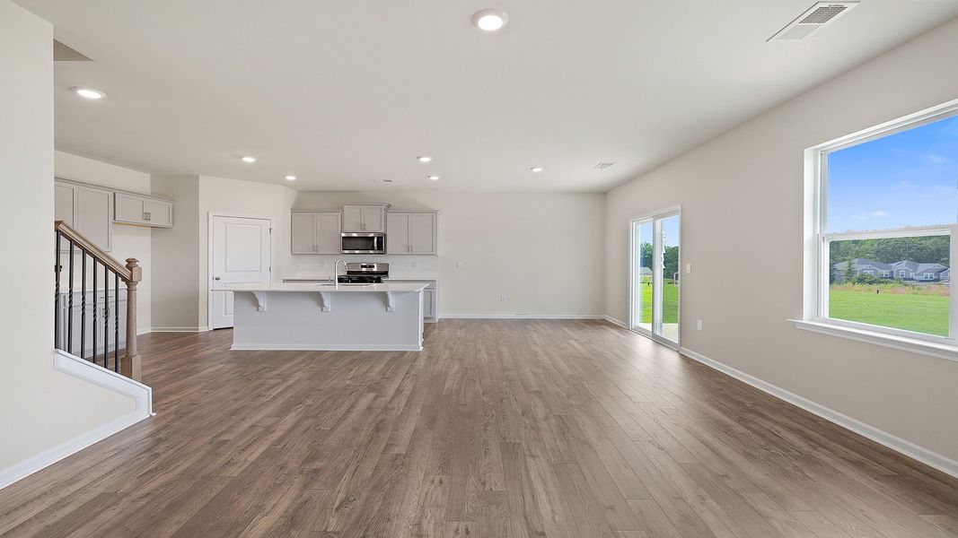 Spacious, unfurnished interior of a new home in Durbin Meadows Traditions, Fountain Inn (Image 16). Spacious, unfurnished interior of a new home in Durbin Meadows Traditions, Fountain Inn (Image 16).