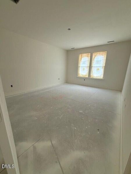 142 owners 142 owners