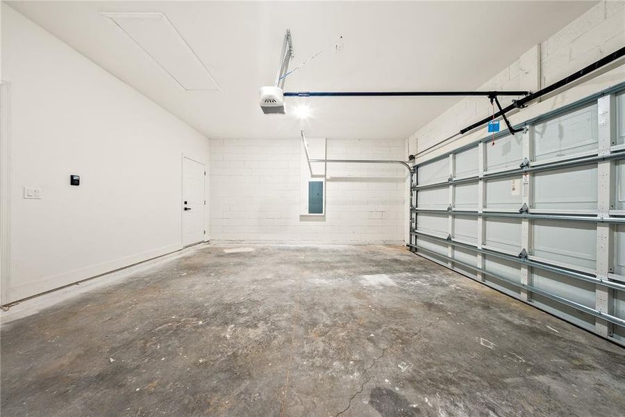 Image 50 of a home in .