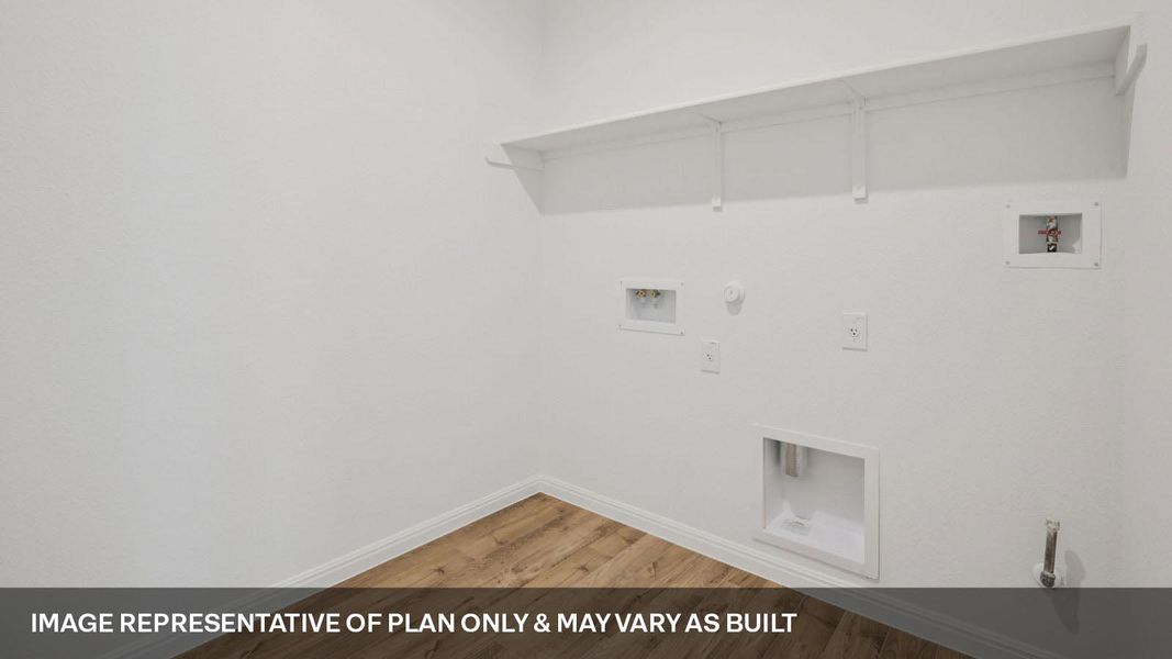 Spacious, unfurnished interior of a new home in Carillon, Manor (Image 14). Spacious, unfurnished interior of a new home in Carillon, Manor (Image 14).