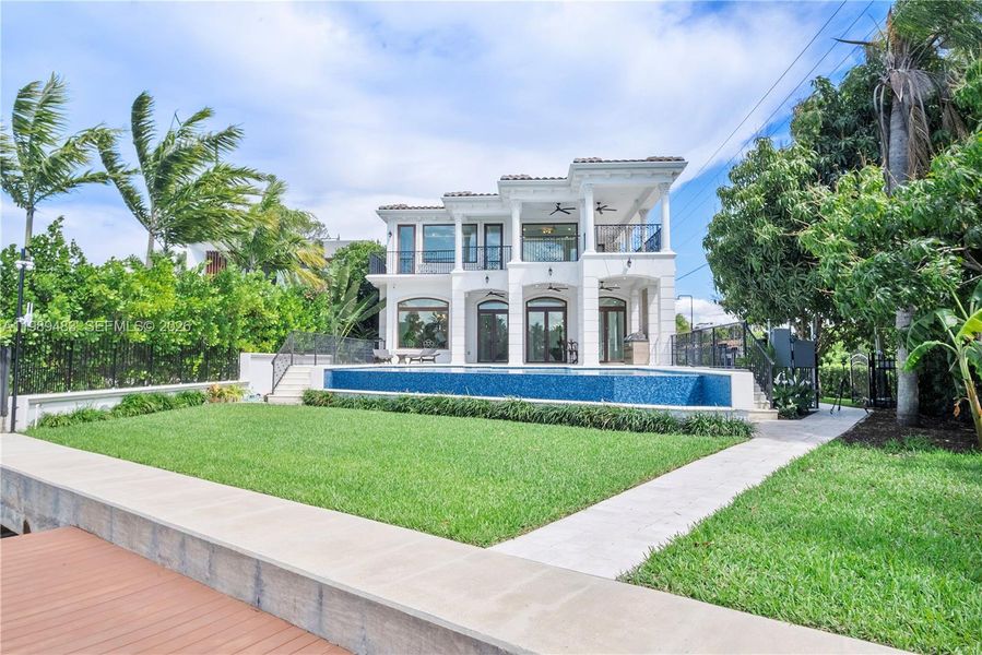 Image 57 of a home in .