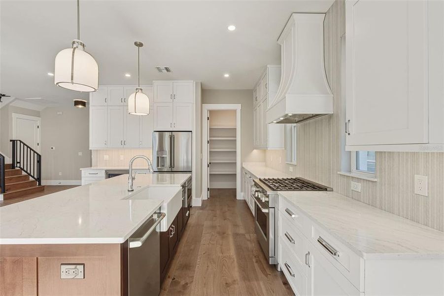 Furnished interior view inside a new home in , St. Petersburg (Image 14).