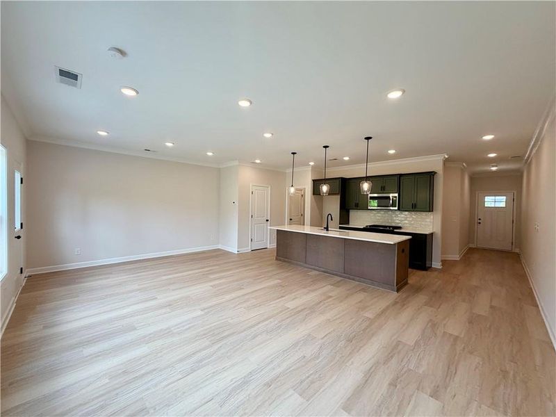 Spacious, unfurnished interior of a new home in Wilkins Walk, Mableton (Image 20). Spacious, unfurnished interior of a new home in Wilkins Walk, Mableton (Image 20).