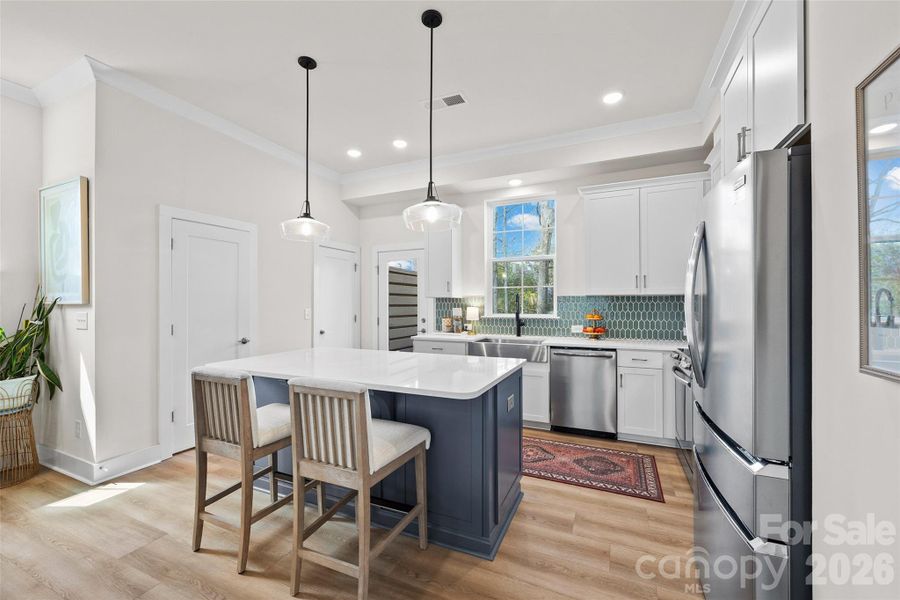 Island kitchen with balcony