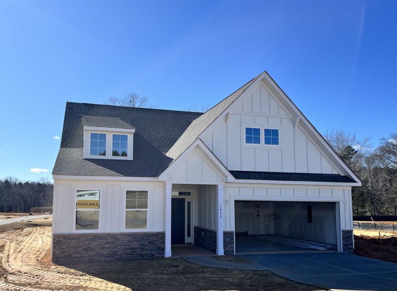 Image 4 of a home in Grove Park.