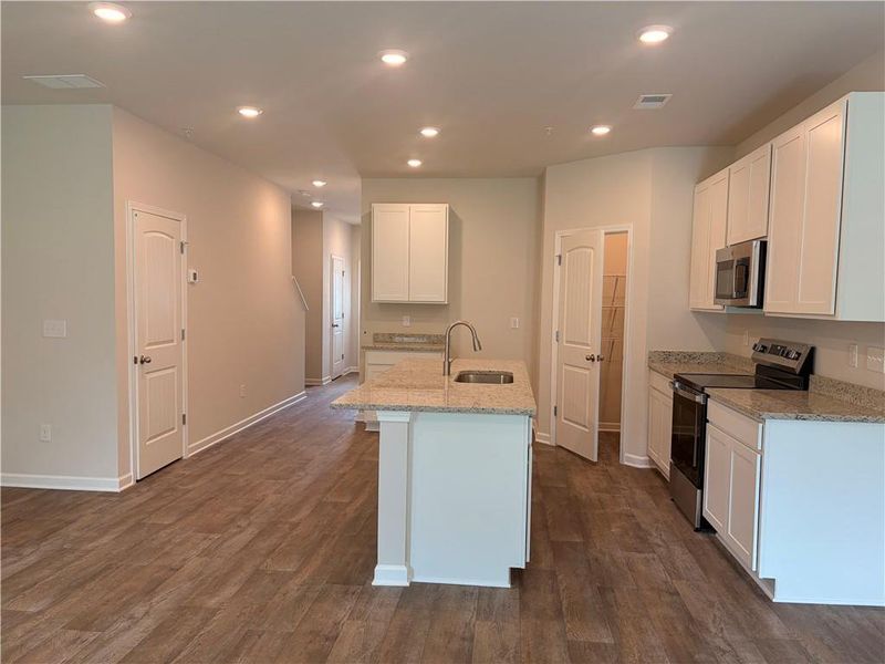 Furnished interior view inside a new home in Carolina, Palmetto (Image 7).