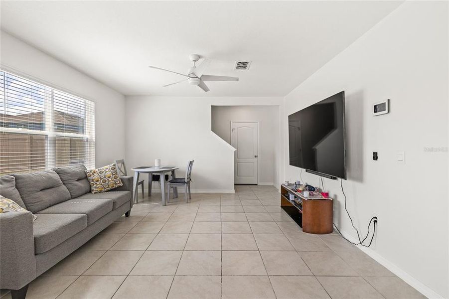 Furnished interior view inside a new home in Eden Hills, Lake Alfred (Image 13).