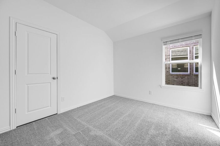 Spacious, unfurnished interior of a new home in Parks at Foster Crossing, Anna (Image 24).
