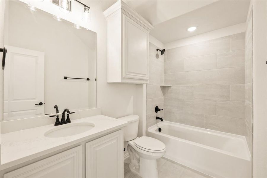 Furnished interior view inside a new home in West Crossing, Anna (Image 16). Furnished interior view inside a new home in West Crossing, Anna (Image 16).