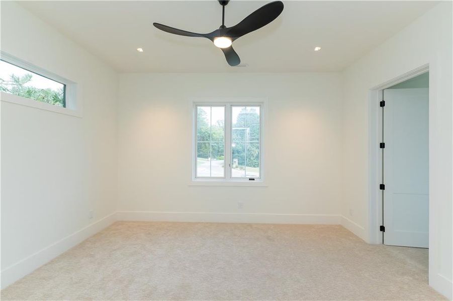 Spacious, unfurnished interior of a new home in , Marietta (Image 56).