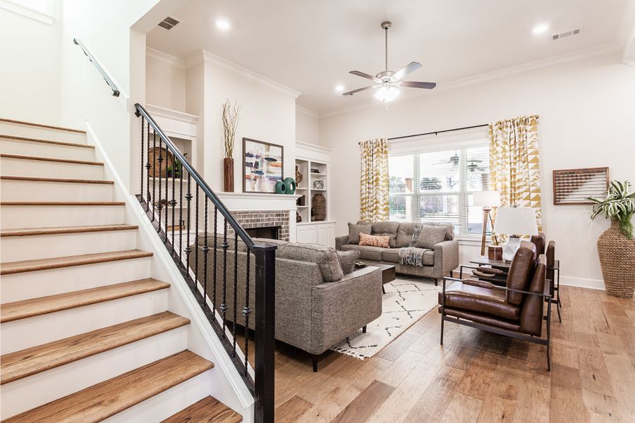 Representative furnished interior of a home built from the Townsend by Grant & Co in Lockwood, Collierville (Image 6).