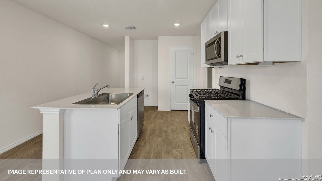 Furnished interior view inside a new home in Sunset Oaks, Maxwell (Image 4).
