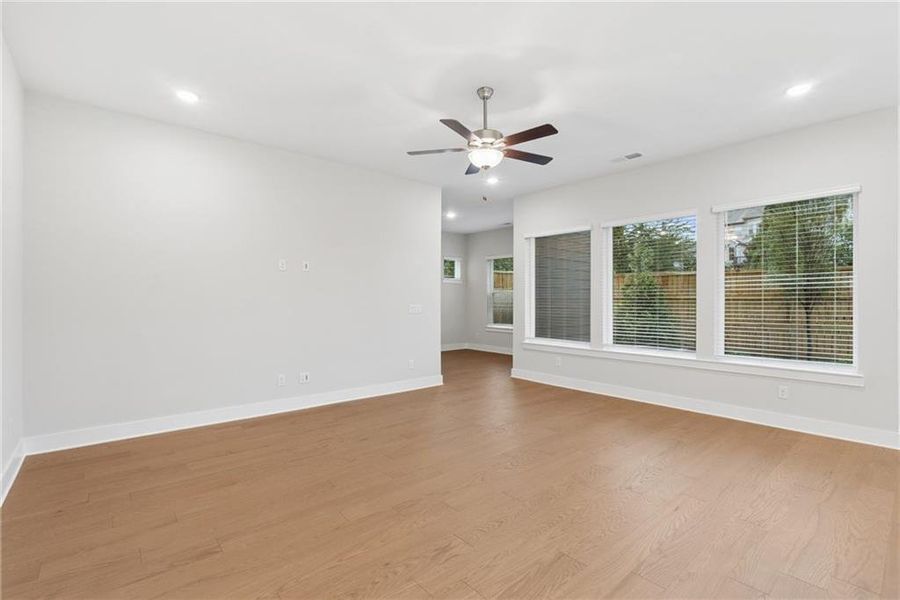 Spacious, unfurnished interior of a new home in Havencroft, Woodstock (Image 16).