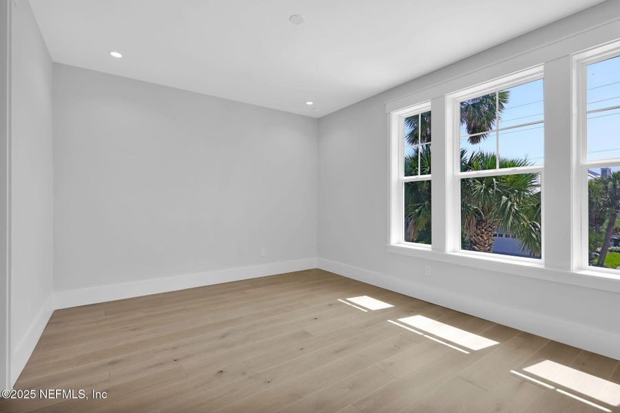 Spacious, unfurnished interior of a new home in , Atlantic Beach (Image 46). Spacious, unfurnished interior of a new home in , Atlantic Beach (Image 46).