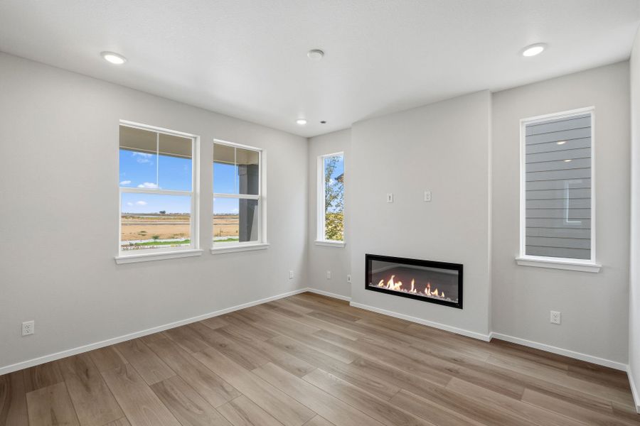 Spacious, unfurnished interior of a new home in Barefoot Village, Firestone (Image 21).