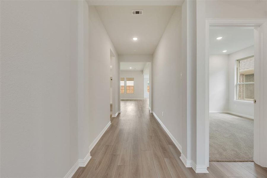 Spacious, unfurnished interior of a new home in Sutton Fields, Celina (Image 27).