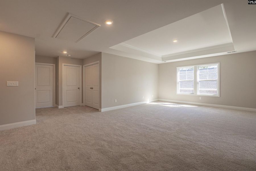 Spacious, unfurnished interior of a new home in The Cove, Sumter (Image 42).