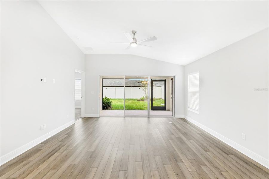 Spacious, unfurnished interior of a new home in Crosswind Point, Parrish (Image 17).