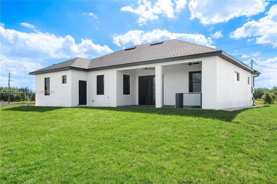 Exterior details and patio area of a home in , Lehigh Acres (Image 31).