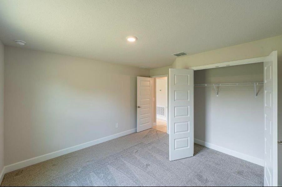 Spacious, unfurnished interior of a new home in Lakewood Park, Fort Pierce (Image 23). Spacious, unfurnished interior of a new home in Lakewood Park, Fort Pierce (Image 23).