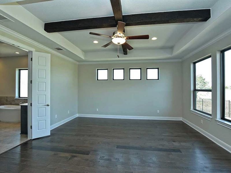 Representative unfurnished interior of a home built from the Santa Barbara II by Giddens Homes in Scofield Farms Estates, Georgetown (Image 142).