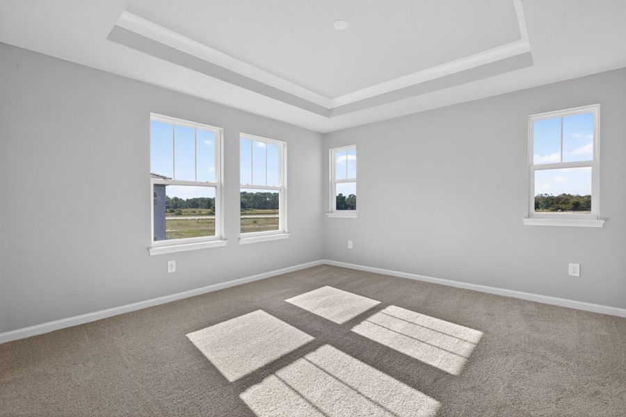 Spacious, unfurnished interior of a new home in Crosswind Ranch, Parrish (Image 14).