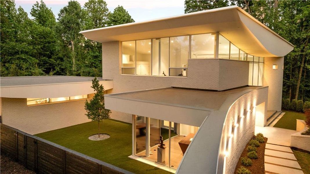 Exterior details and patio area of a home in , Atlanta (Image 45).