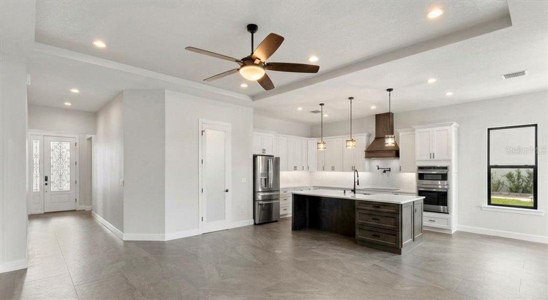 Furnished interior view inside a new home in , Auburndale (Image 6).