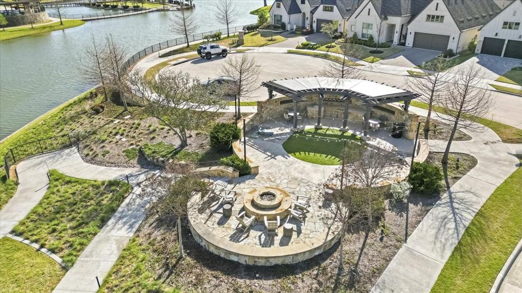 Aerial view of neighborhood amenities