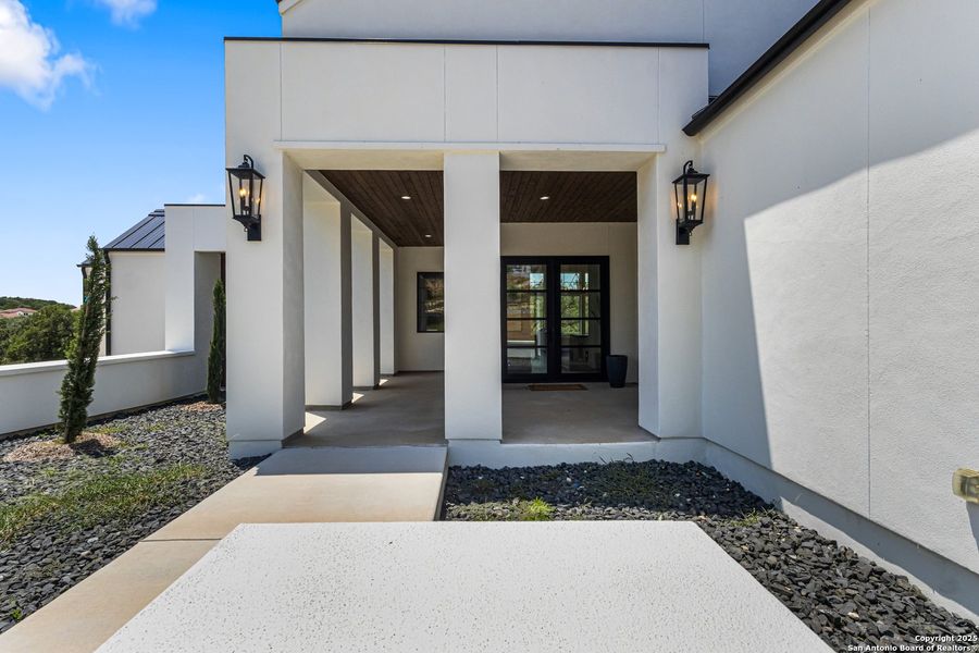 Exterior details and patio area of a home in , San Antonio (Image 4). Exterior details and patio area of a home in , San Antonio (Image 4).