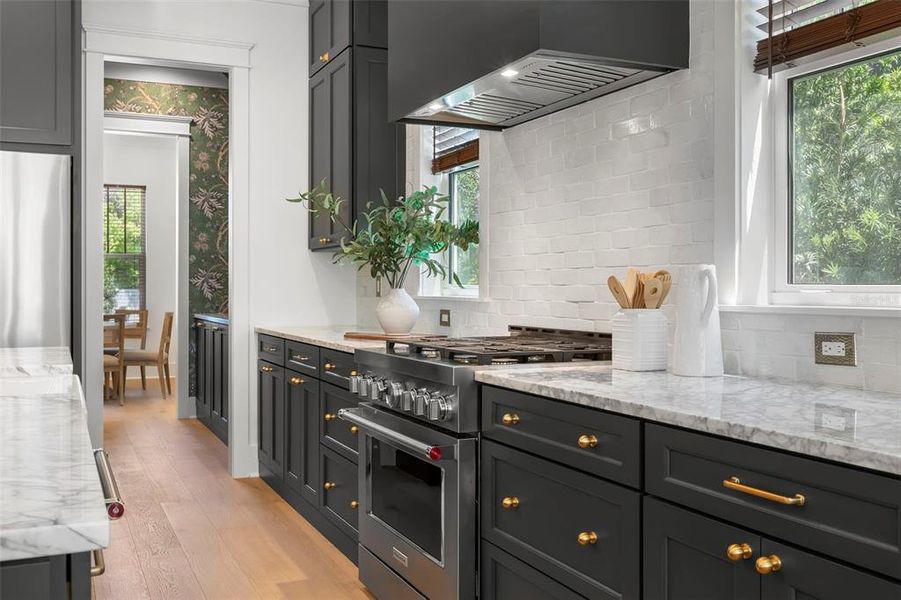 Furnished interior view inside a new home in , St. Petersburg (Image 44).