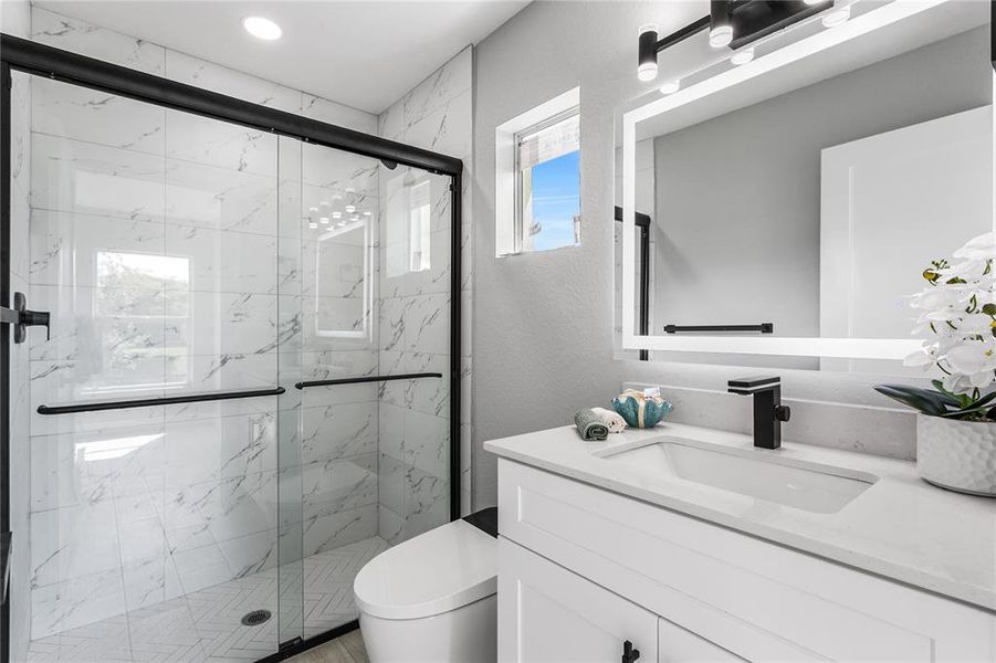 Furnished interior view inside a new home in , Cape Coral (Image 10).